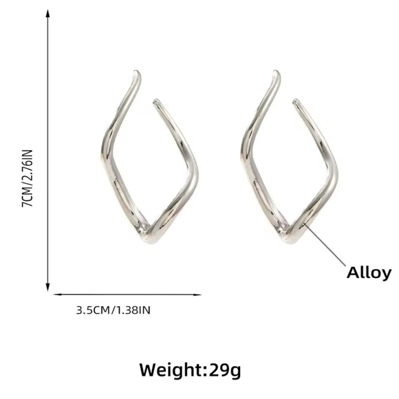 Mirella - New ZAA Statement Earrings. Irregular Shape Metal Earrings. 2025 Trend - Picture 9 of 10